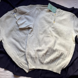 Vintage 80er Jahre Strick T-shirt Bouclé Garn Strickshirt Bluse Strick Top Kurzarm Pullover Strick T-shirt Pit 19 &quot;XS Small Hellgrau 2380.&quot;