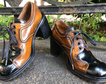 Vintage Women’s Pegabo-Attitude Shoes Genuine Leather Retro Shoes Made in Italy Oxhide Sole Innersole 23cm/ 9” Block Heel Black and Brown