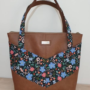 PDF Harlequin Tote- Crafted by Leanne