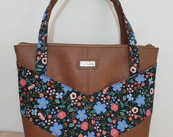 PDF Harlequin Tote- Crafted by Leanne