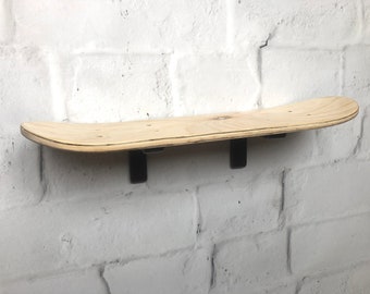 Open Shelves Skateboard Deck / Originale Skateboard Art / Wall Shelf Skateboard Decor / Office Decoration