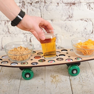 Original Presents / Craft Beer Tray / Serving Tray / Skateboard Recycled/ Beer und Snacks