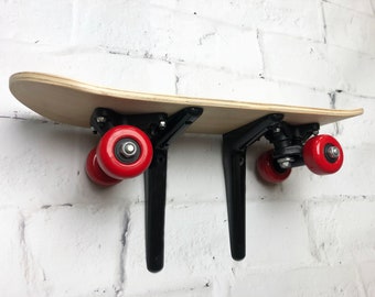 Recycled Skateboard Shelf: Teen Room Wall Decor