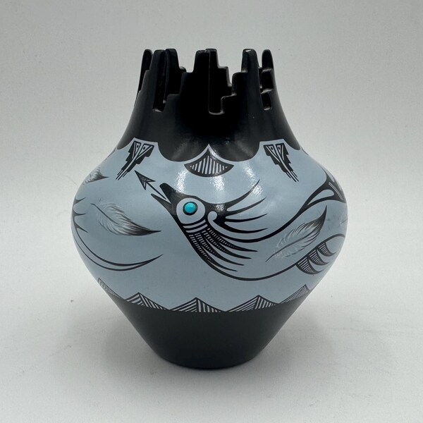 Pájaro del pueblo Jemez de cerámica de Joseph Gachupin con jarrón turquesa de 5" de alto firmado