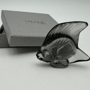 Lalique Kristall Frankreich Grauer Engel Fisch Figur MIB Viele Verfügbar