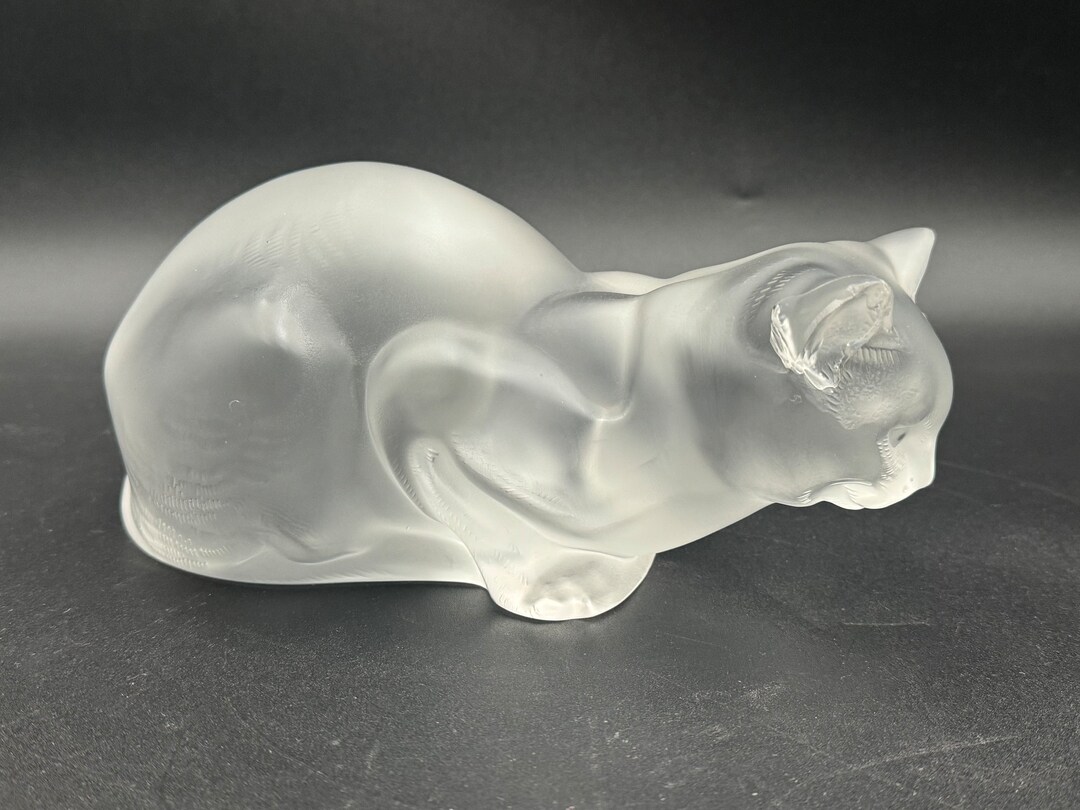 lalique-france-crystal-crouching-cat-figurine-sculpture-9-l-read