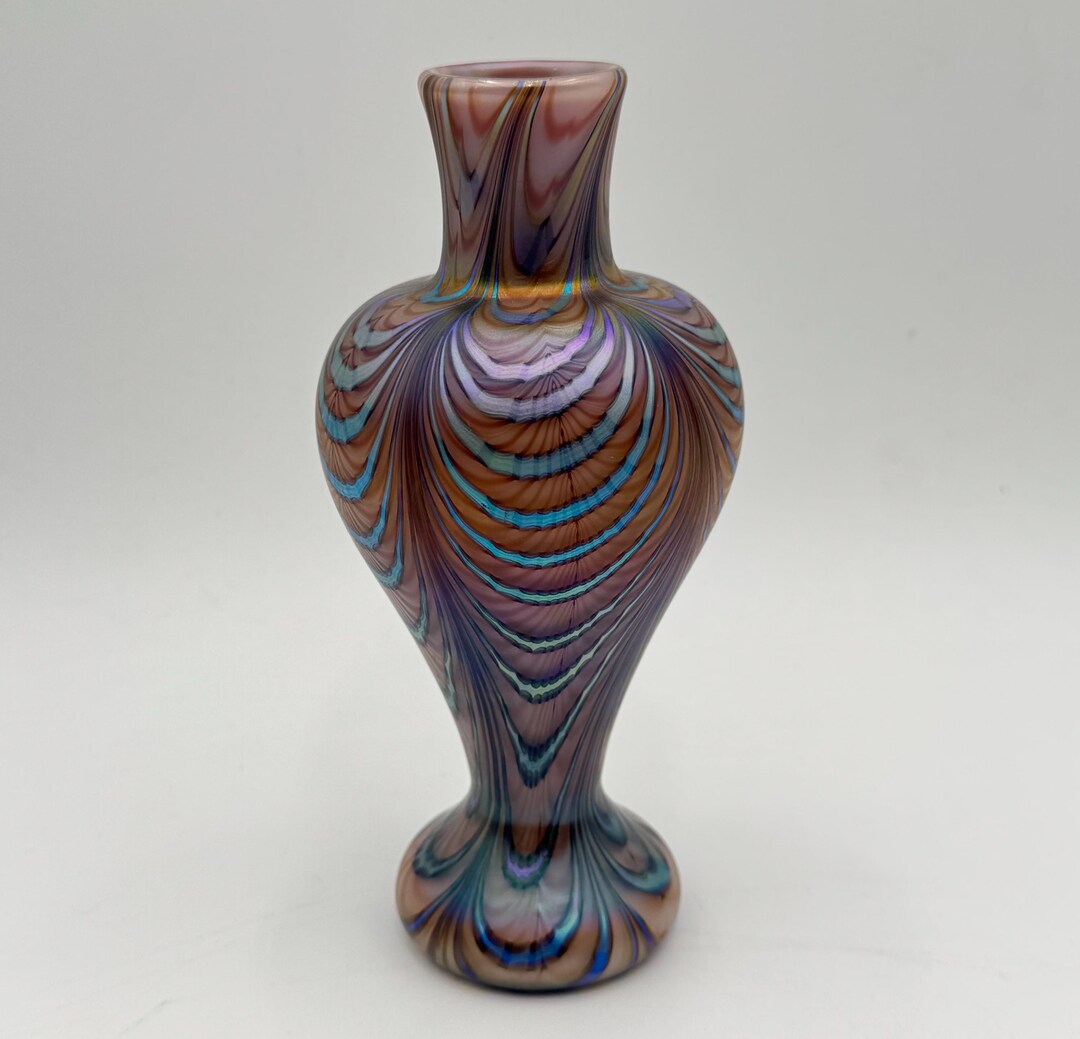 Satava Richard Gibbons Art Glass Iridescent Pulled Feather Layered Vase ...