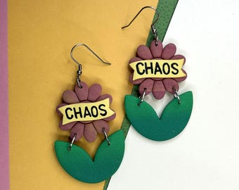 CHAOS Retro Daisy Dangle Polymer Clay Earrings | Dusty Pink | Flowers