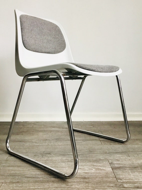 Plastic stuhl sale