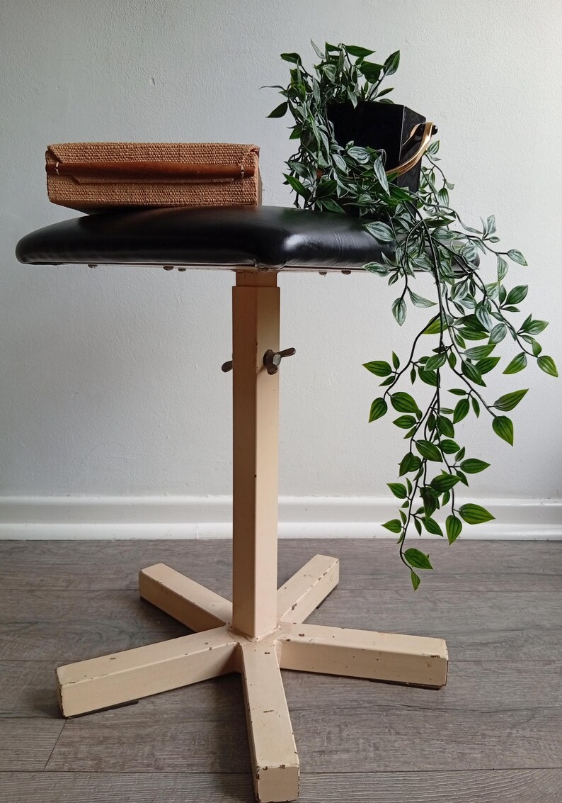 Industrie Werkstatt Hocker Vintage Loft Sternfuß Mid Century 60er 70er schwarz beige image 15