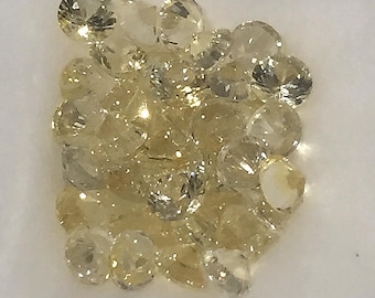 3.25 mm, Very Lite Ceylon Yellow Sapphire Round / Diamond Cut