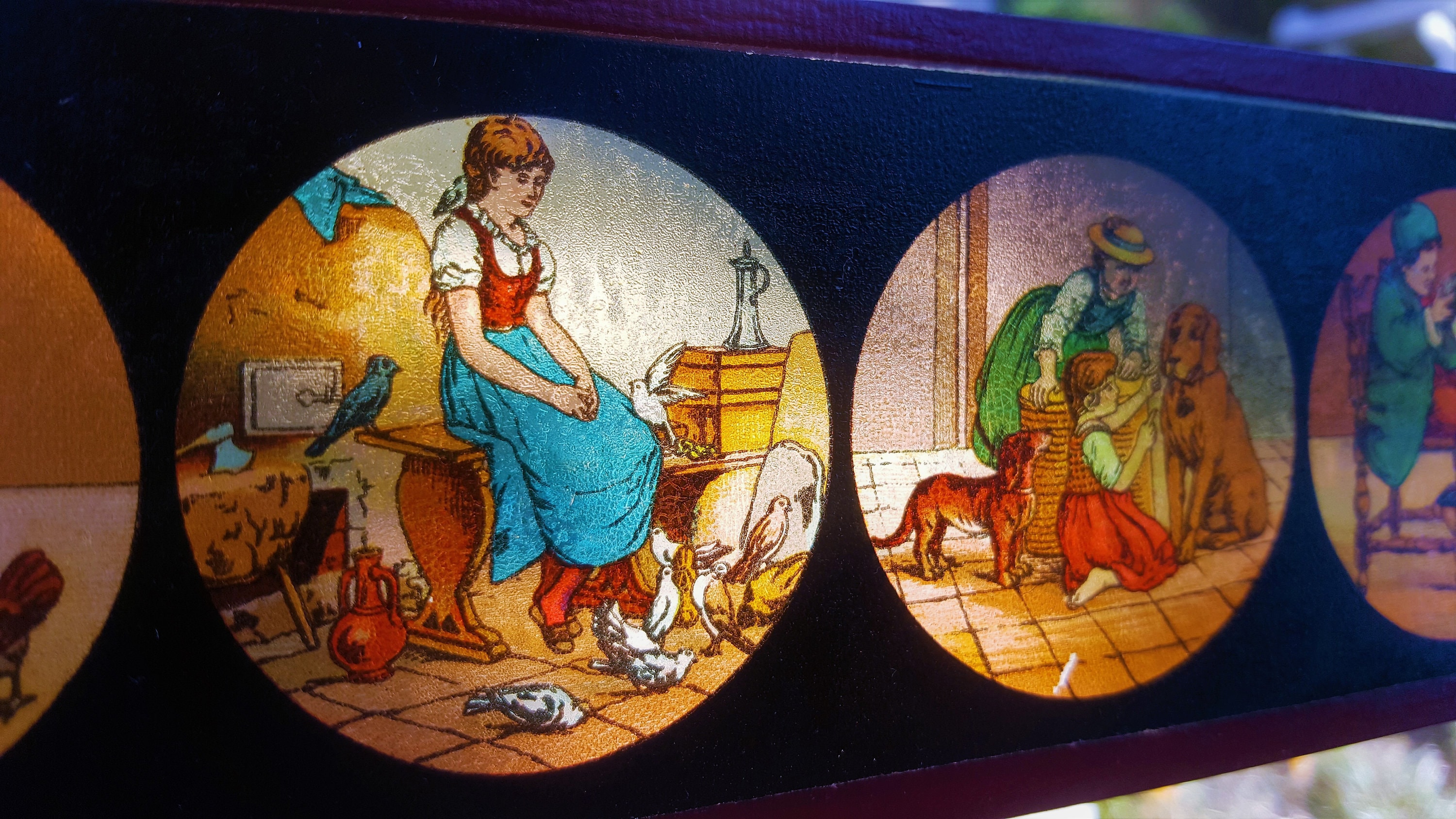 Magic Lantern Slides/Set Of 10 Antique French Multicolored Slides