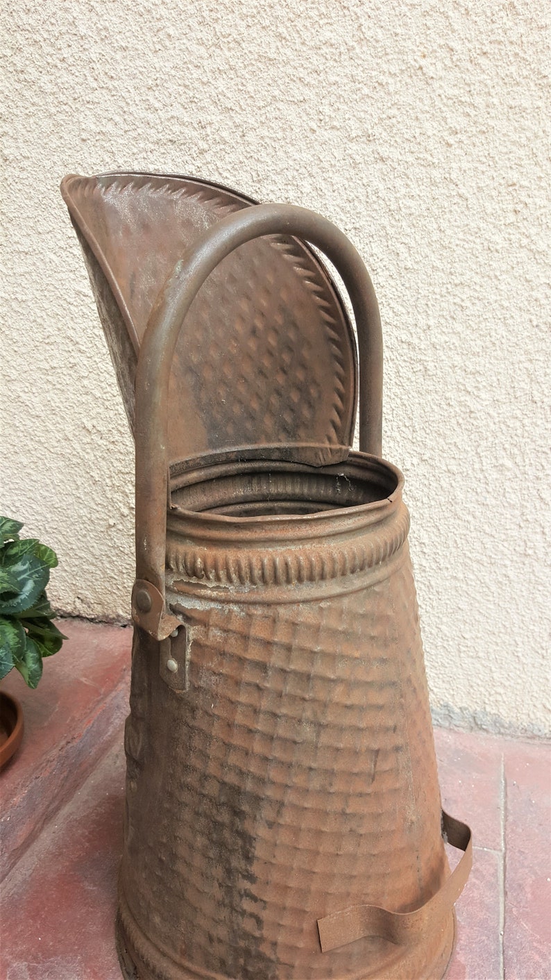 Vintage Metal Coal Bucket Hammered Brass / Home Decoratin / Etsy