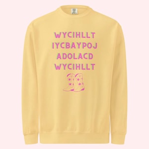 Cowgirls Dream Sweatshirt || Dolly Inspired Sweatshirt || Country Music Sweatshirt || Cozy Southern Style Crewneck