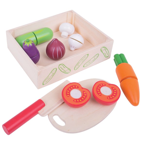 Personalised Wooden Cutting Vegetable Set, Pretend Role Play Food, Velcro Play Kitchen Veg, Customised Veg Chopping Food Box and Board.