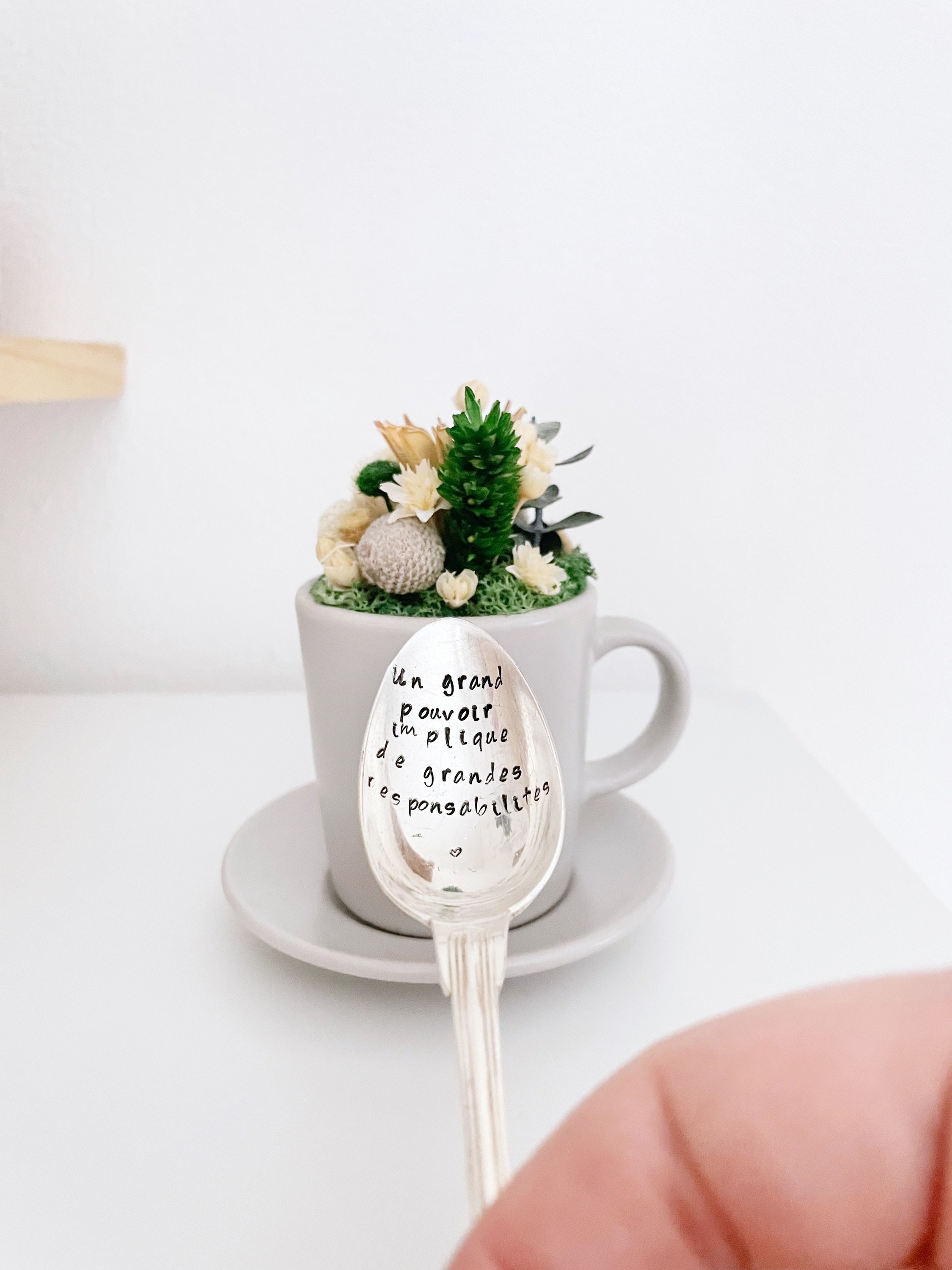 Petite Cuillère Gravée Un Grand Pouvoir Implique de Grandes Responsabilités