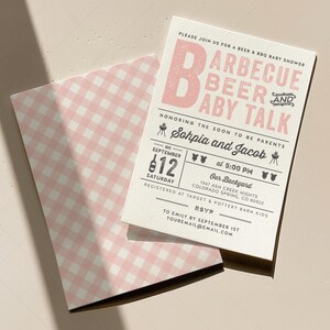 Tarjeta de invitación para baby shower con temática de barbacoa, cerveza y charla sobre bebés, BabyQ, Barbacoa, Mixto / DC054 imagen 2