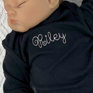 Embroidered Baby Outfit: Personalized Newborn Hospital Bodysuit