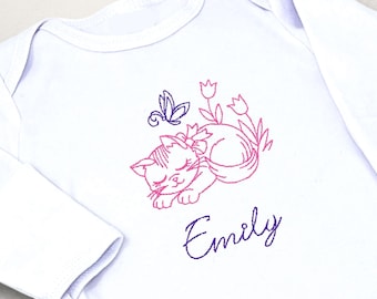 Conjunto de bebé personalizado con gatito bordado: mono o bata de algodón