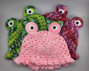 Frog Bucket Hat