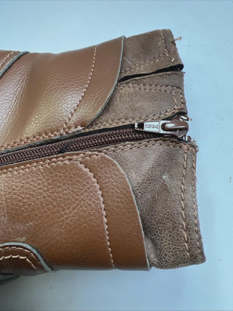 VTG Clarks Riddle Avant Bottines moto en cuir marron Chaussures à boucle taille 8,5 image 5