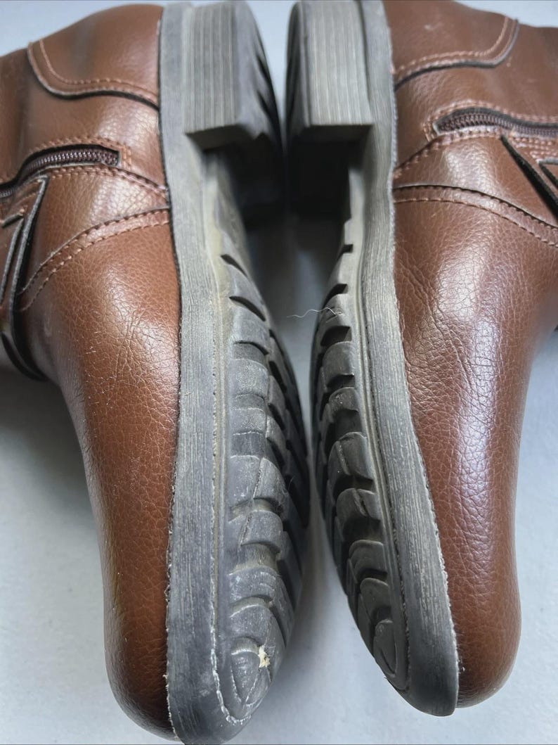 VTG Clarks Riddle Avant Bottines moto en cuir marron Chaussures à boucle taille 8,5 image 4