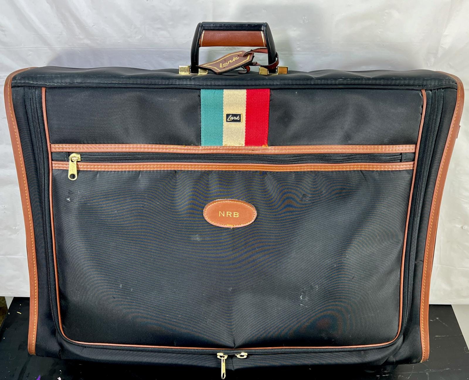 【逸品・ヴィンテージ・美品】Lark 旅行バッグ il_fullxfull.7266779481_ce0g.jpg