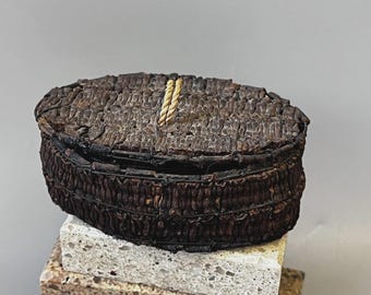 Vtg Handcrafted Whole Clove Trinket Box Oval Lidded Scented Potpourri Basket