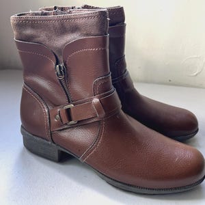 VTG Clarks Riddle Avant Bottines moto en cuir marron Chaussures à boucle taille 8,5 image 1