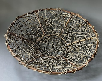 Vtg Woven Twig Vine Bowl Basket Large Round Ikebana Gathering Tray Centerpiece