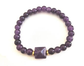 Natural Amethyst Bead Bracelet with Pyramid Focal Charm