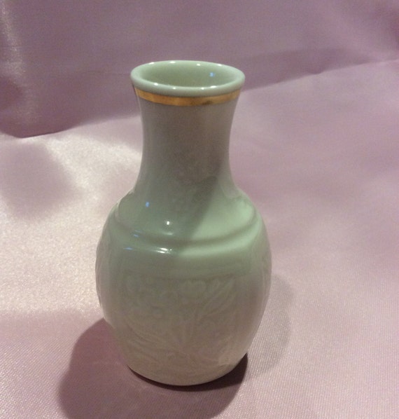 Franciscan Mini Vase Raised Floral Franklin Mint Mini Vase Etsy
