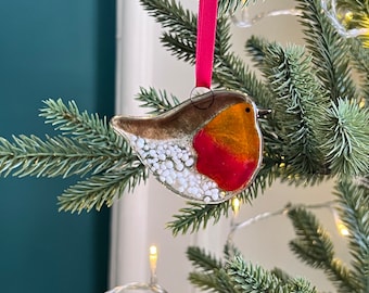 Wee Robin Fused Glass Decoration