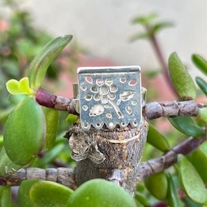 Sterling Silver Mexican Cut out Flower Ring ~ Size 6