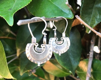 Mexicaanse gehamerde oorbellen Oaxaca ~ Girl Small Arracadas sterlingzilver