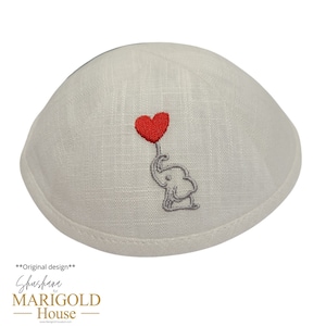 White Linen Kippah with Elephant Heart Embroidery| Built in clip and white interior lining | 4 Panel Kippah