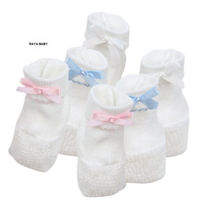 Heirloom Knit Baby Booties with Satin Bow  for Baby Boy & Girl | Great Baby Gift