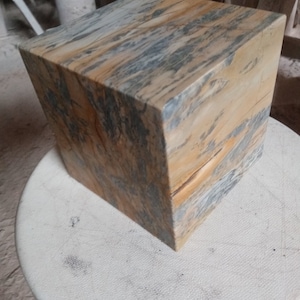 Marble cube