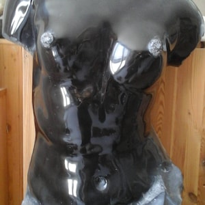 Black marble bust