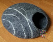 Large Felt Cat Cave Cat Bed Pet Bed Puppy Bed Cat House. 100 Wool Natural Color