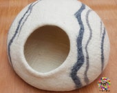 Large Felt Cat Cave Cat Bed Pet Bed Puppy Bed Cat House Cat Furniture . 100 Wool Natural Color