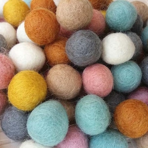 2,2 cm Filz Bommeln. Wolle Pom Pom Girlande Kindergirlande Dekoration 100 % Wolle - DIY Basteln