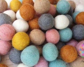2,2 cm Vilten pom-poms. Wol Pom pom Kwekerij Slinger Decoratie 100% Wol - DIY Craft