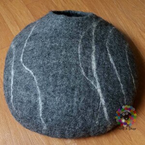 Large Felt Cat Cave 40 cm or 16 Inches Diameter Cat Bed / Pet Bed / Puppy Bed / Cat House. 100 % Wool Natural Color image 2