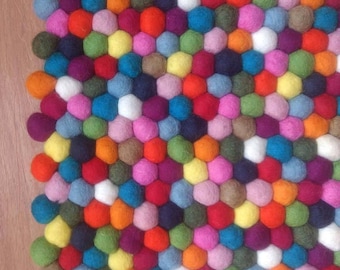 Handmade Wool Felt Ball Rug: Multicolored Freckle Carpet