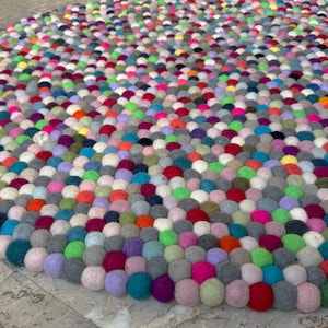 SALE Felt Ball Rugs 100 cm. Shades of Pink, Green, Blue, Red, White and Grey. 100 % Wool pebble Handmade Rug (Free Shipping)