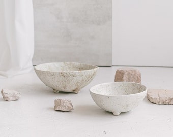 Set of 2 ceramic bowls, Large serving bowl, Handmade ceramic fruit bowl, Rustic deep pottery salad bowl, Organic pottery speckled white dish