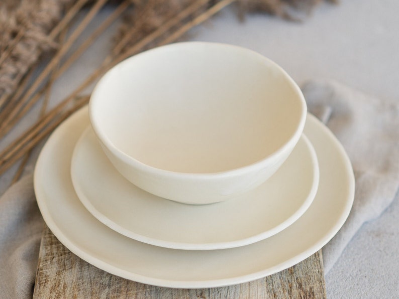 Ceramic Place setting for 12, Stoneware Dinnerware for 8,  Minimal Cream Full Dinner Set, Simple Circle Dishes