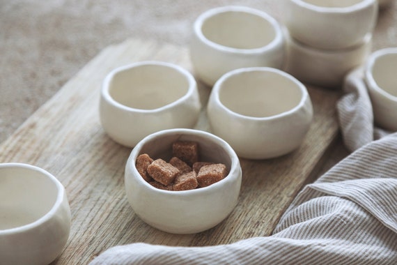 Mini Dipping Bowls, Soy Sauce Dish, Shallow Dip Dish, Handmade Ceramic  Creamy Tiny Bowl, Small Ice Cream Bowl, Condiment Dish 