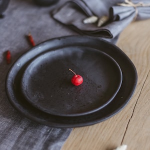 Irregular Dinner Plate and Cake Dish Set, Stoneware Lunch Dessert Salad Plate, Black Dinnerware 6, Birthday present for boyfriend or husband